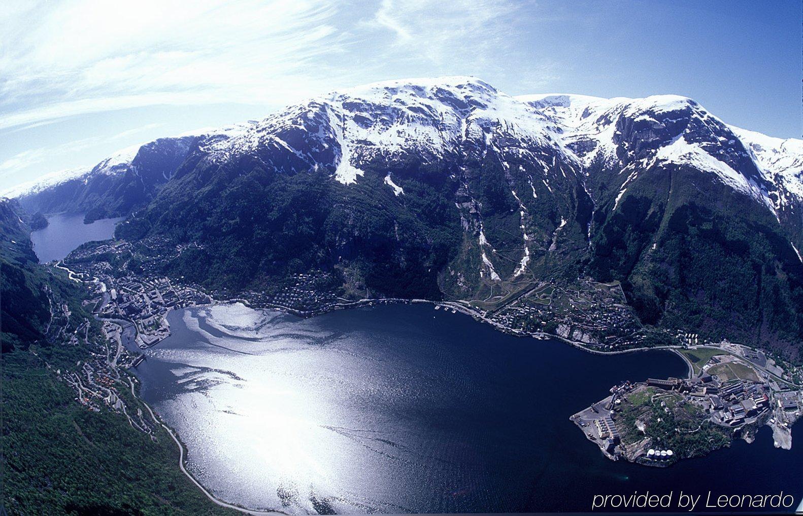 Hardanger Hotel Odda Buitenkant foto