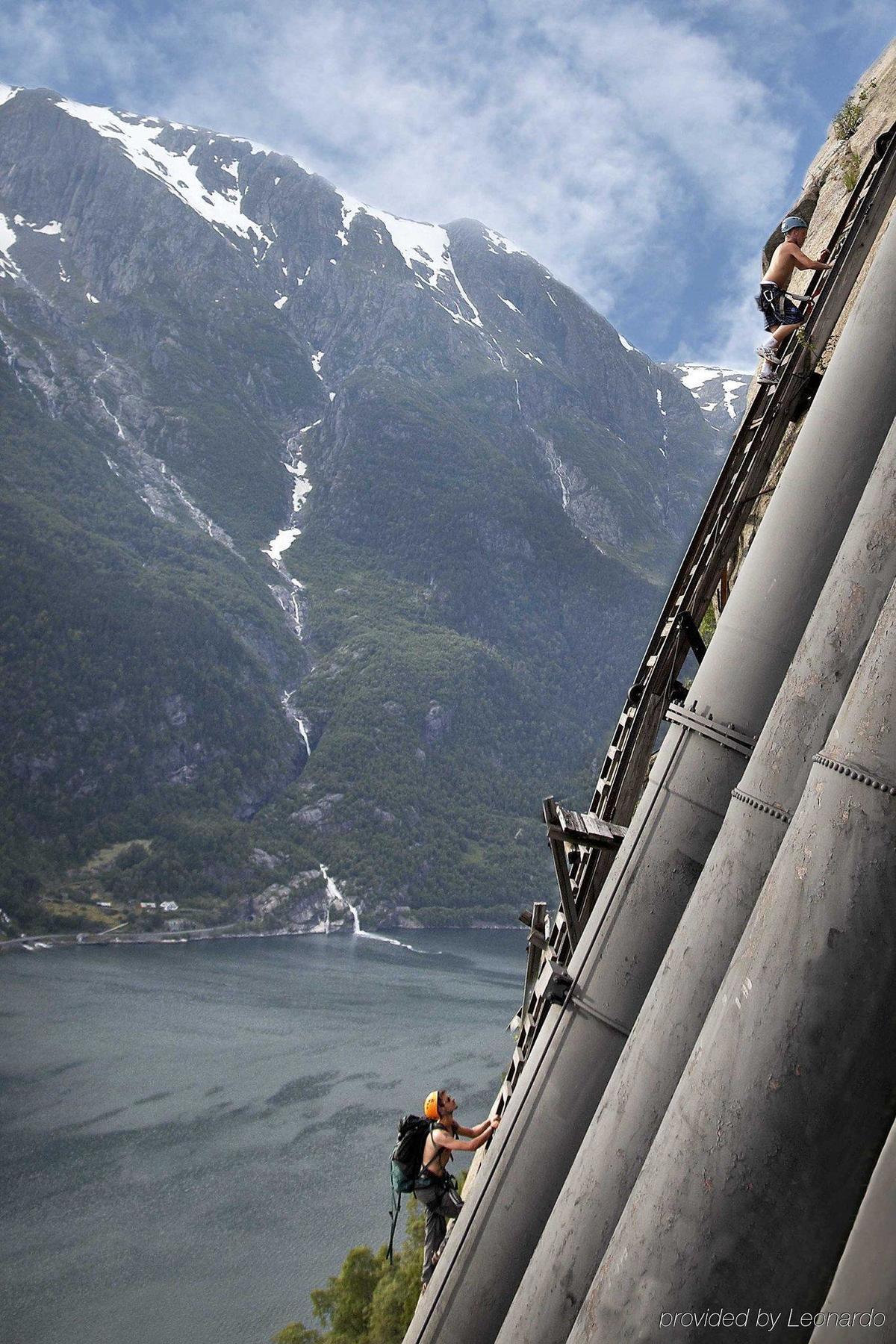 Hardanger Hotel Odda Buitenkant foto