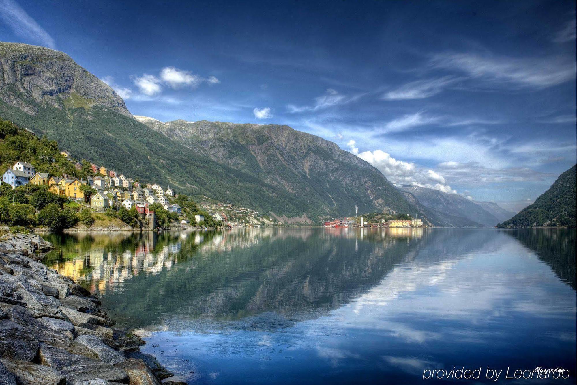 Hardanger Hotel Odda Buitenkant foto